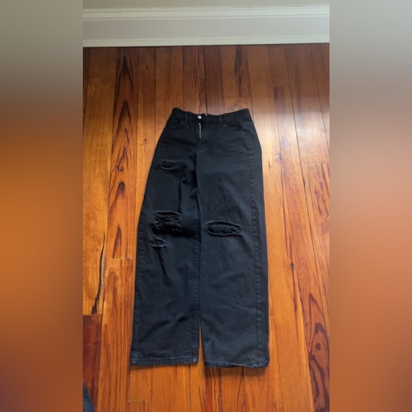 Shein- Black Jeans - Picture 1 of 1